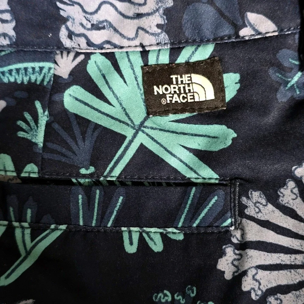 The North Face Men's Navy Floral Hybrid Shorts